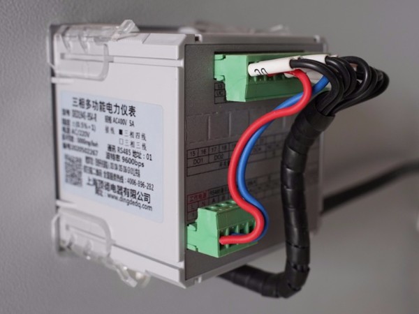 消防雙電源柜有哪些優(yōu)勢？